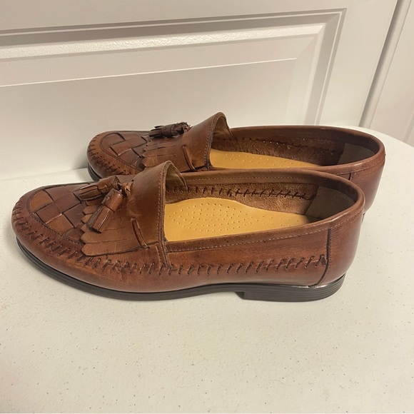 Giorgio Brutini Loafers Milan Shoes Mens Size 8 D Brown Leather Weave Tasseled - Picture 4 of 12